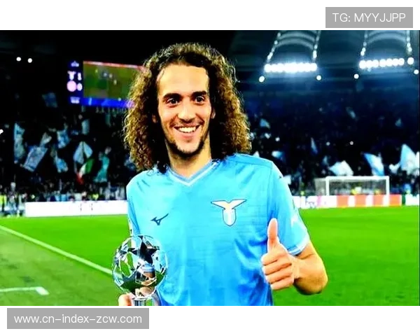 英超冬季窗口忙碌,转会策略反映球队野心 英超冬季窗口忙碌,转会策略反映球队野心